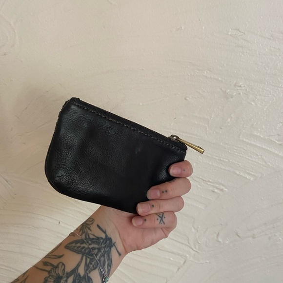 Black Fossil Wallet - Picture 2 of 3